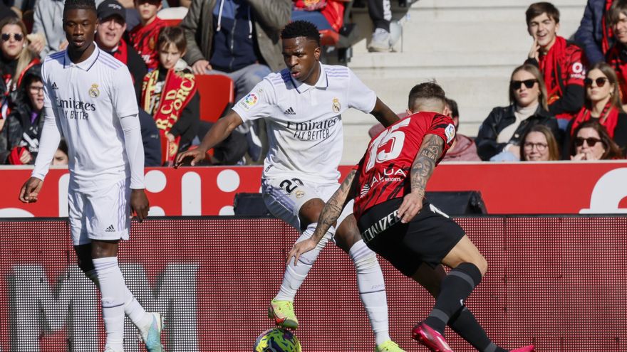 LaLiga investiga nuevos insultos racistas contra Vinicius