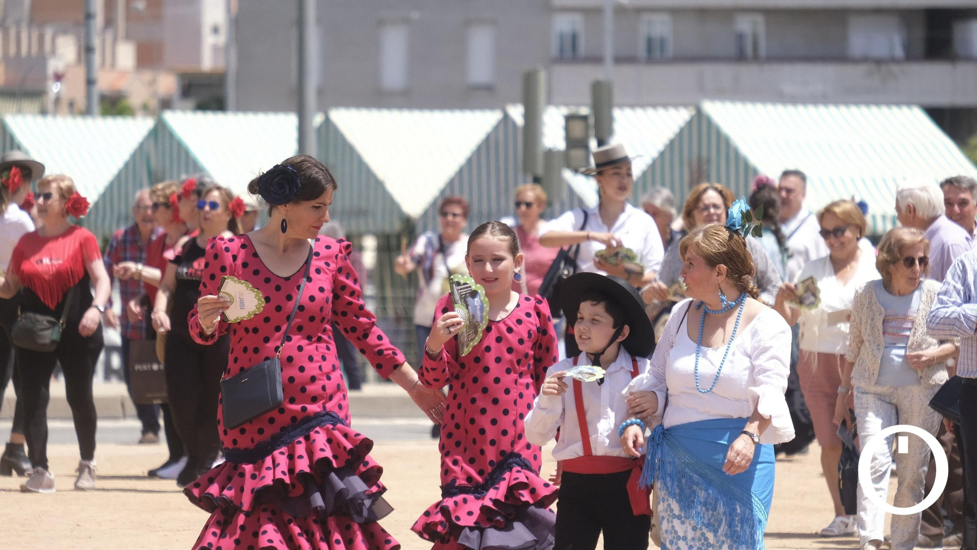 Ambiente de jueves en la feria de Córdoba.