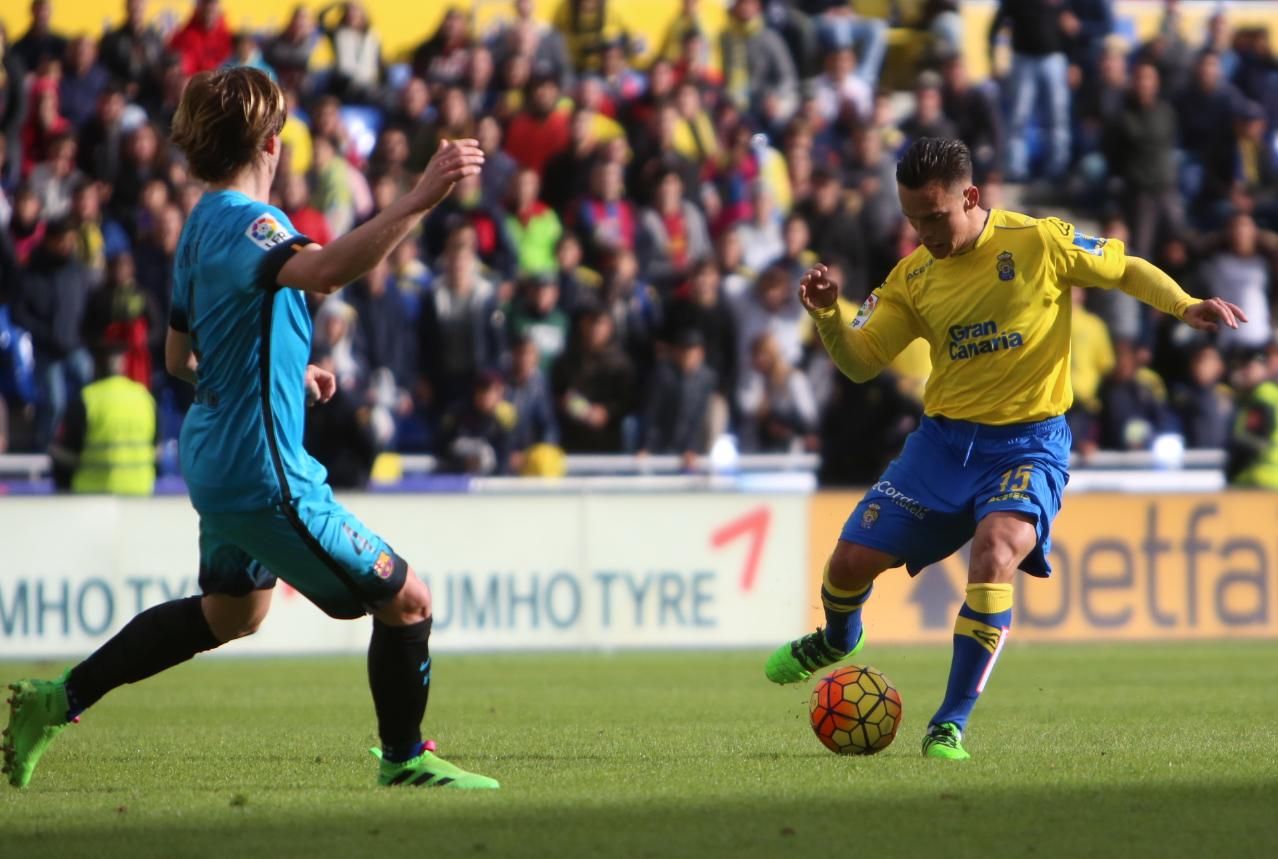 Imágenes del partido entre la UD Las Palmas y el FC Barcelona en el Estadio de Gran Canaria. (Alejandro Ramos).