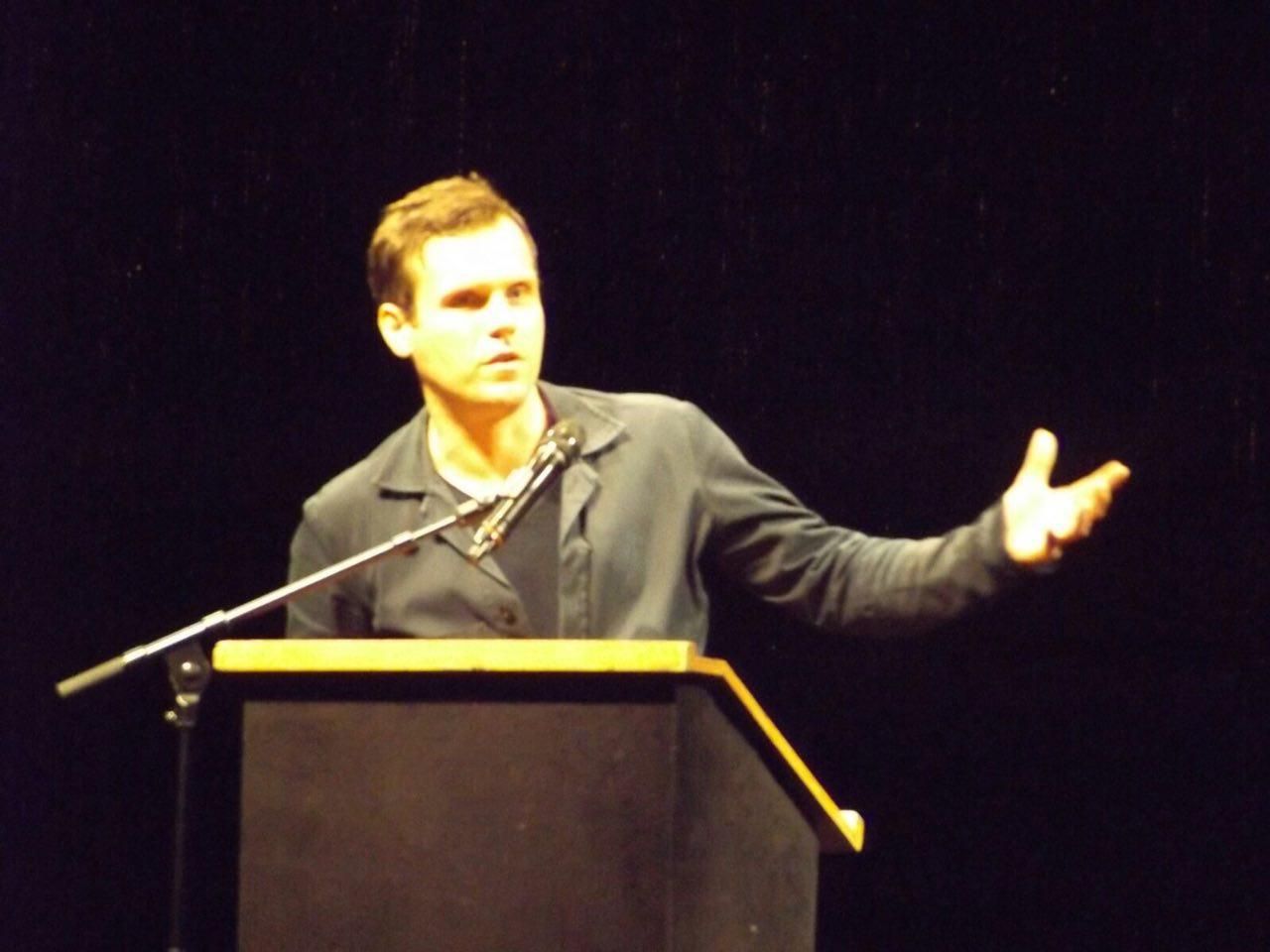 Sebastián Kaiser en el acto de presentación de @DieM25