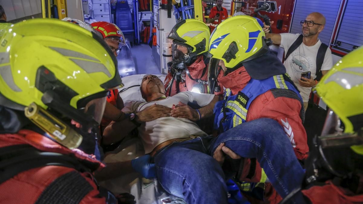 Simulacro de accidente en el tunel de los omeyas