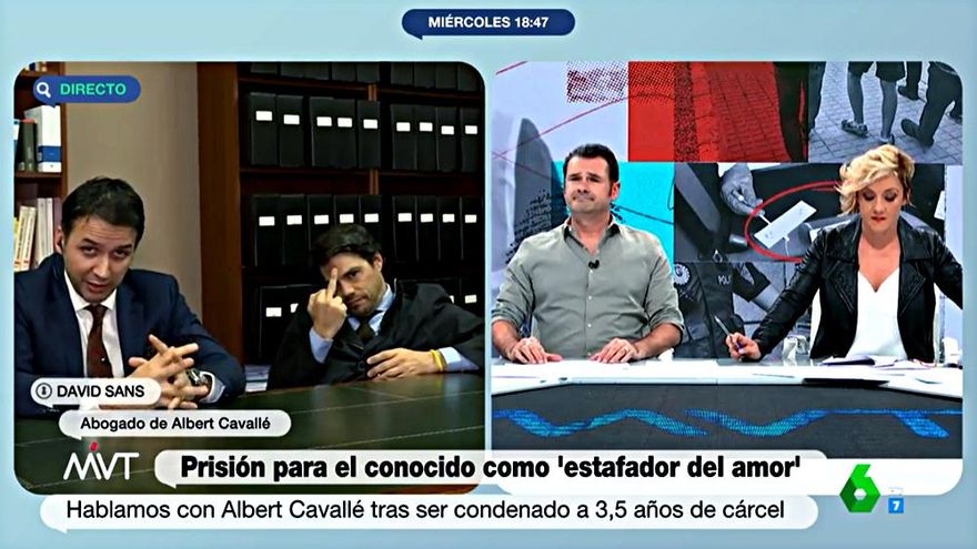 Albert Cavallé hace una peineta a los presentadores de 'Más vale tarde'