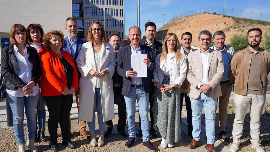 Rojo ofrece un proyecto "moderado y realista" para revalidar la Alcaldía de Guadalajara