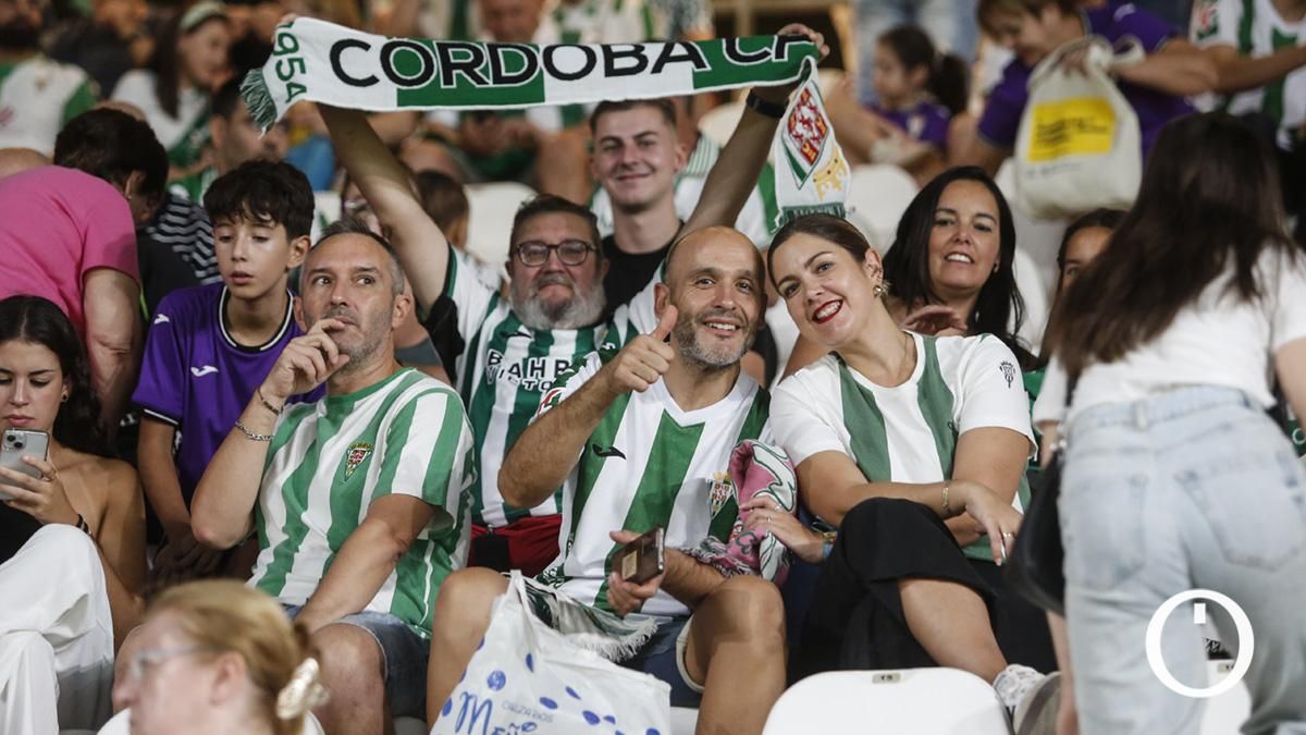 Grada Blanquiverde del Córdoba CF - CD Castellón