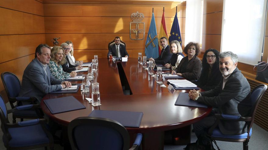 El Gobierno de Barbón lanza la Ley Simplifica para reducir burocracia en Asturias con más tecnología e inteligencia artificial