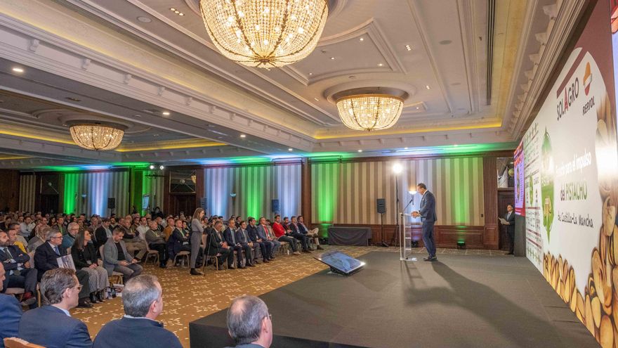 Un plan estratégico y un clúster para hacer del sector del pistacho el más potente de Castilla-La Mancha