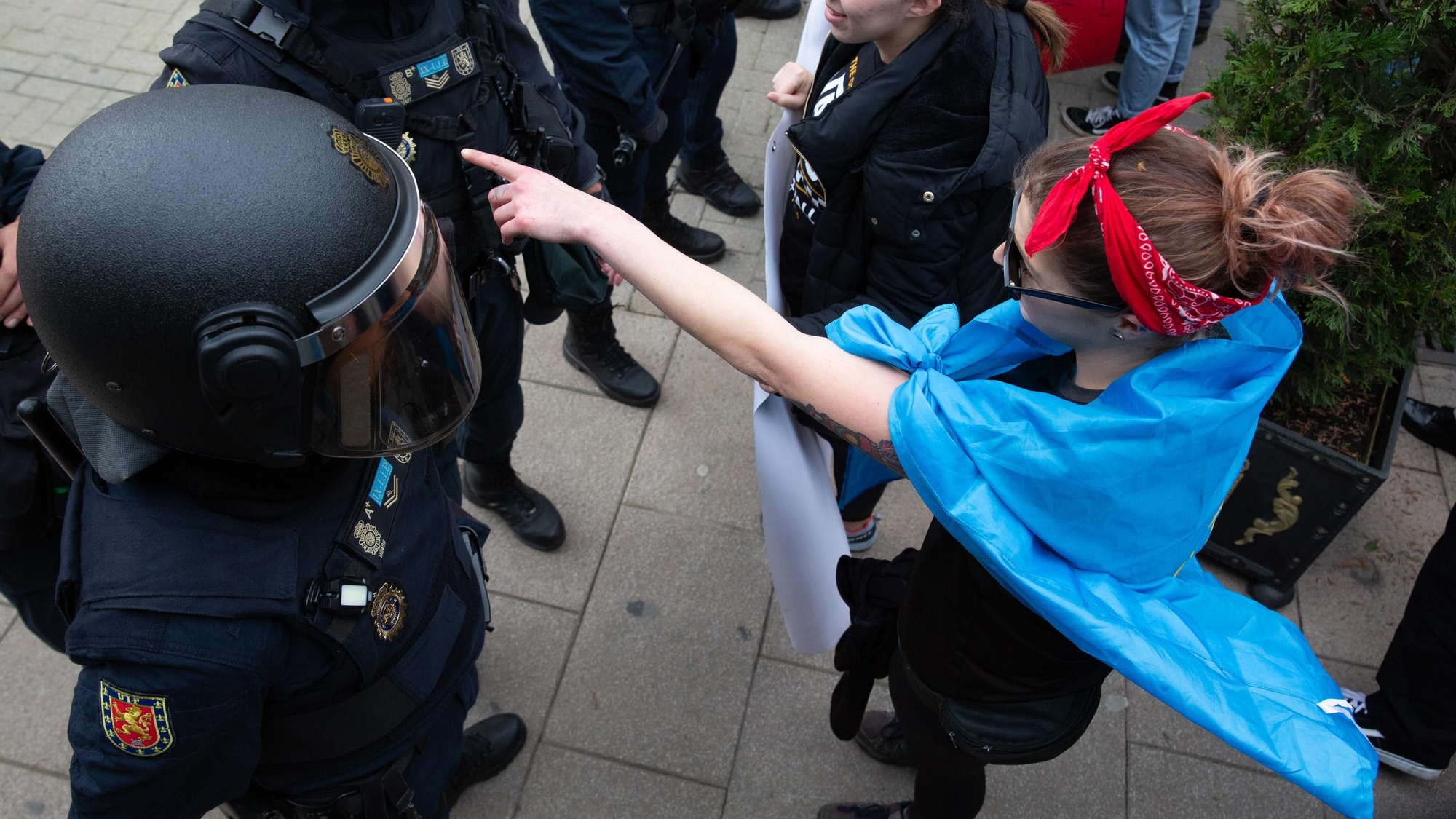 Momentos de tensión ante la sede de Presidencia