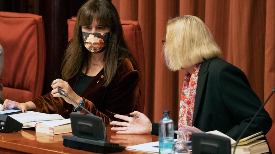 Laura Borràs culpa a los funcionarios del Parlament de retirar el escaño de Juvillà por su cuenta