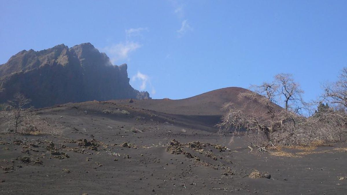 El lanzamiento del disco incluye referencias al paisaje canario