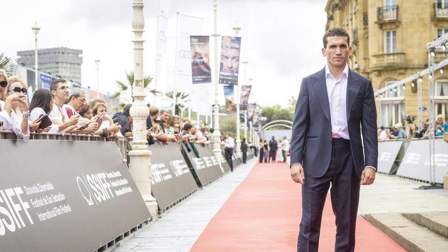 Jaime Lorente derriba prejuicios en un debut como director que reivindica cómo "la mujer rompe los patrones de violencia”