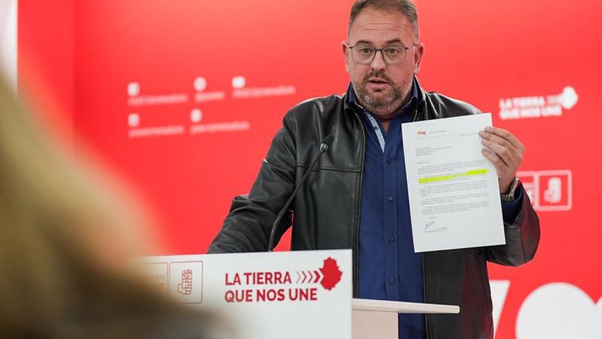 El alcalde de Mérida abre la puerta al diálogo entre PP y PSOE si Guardiola fracasa en la negociación con Vox