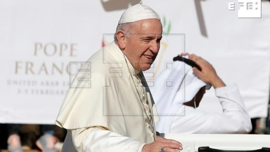El Papa dice que para mediar en Venezuela tienen que pedirlo las dos partes