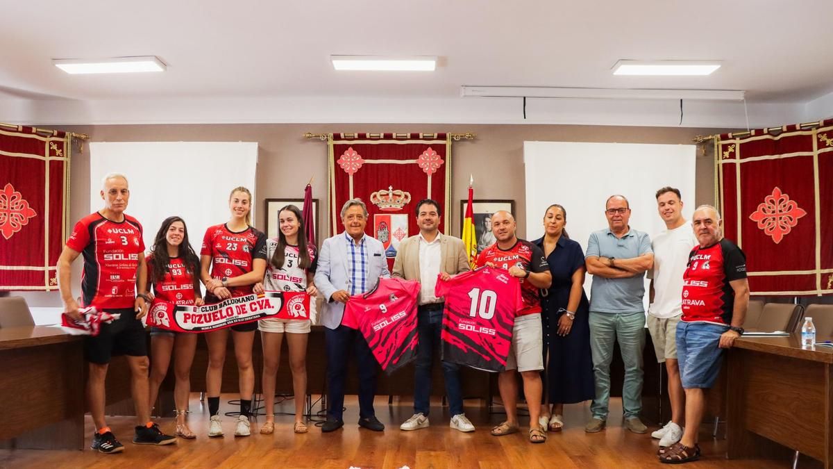 Debut "histórico" del Soliss Balonmano Pozuelo, primer equipo femenino de Castilla-La Mancha en la máxima liga