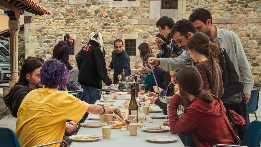 Jóvenes contra la despoblación: "Las decisiones sobre los pueblos no pueden tomarse en un despacho de Madrid"