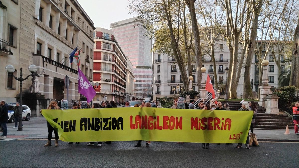 LAB llama a la huelga en los comedores de las escuelas públicas vascas los días 24, 25 y 26 de febrero