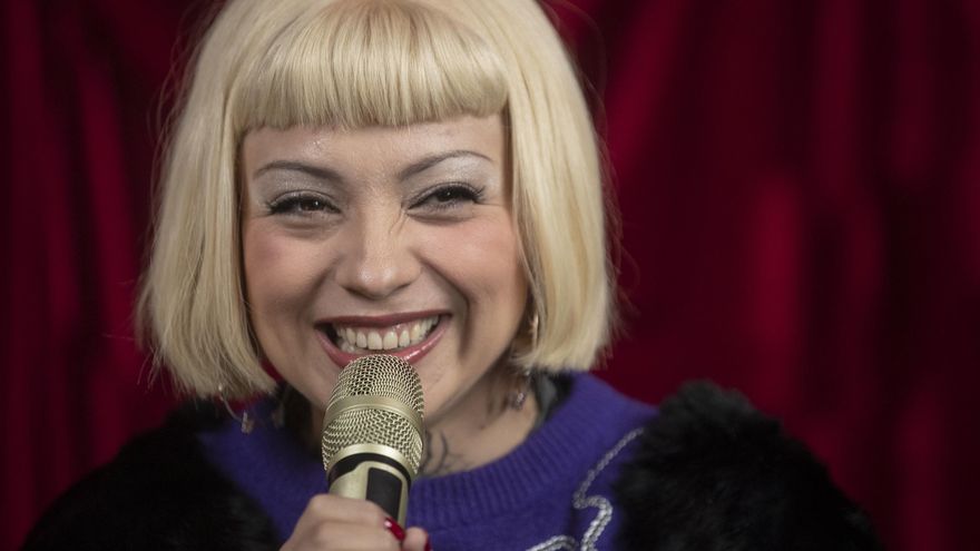 Mon Laferte, Nicki Nicole y Bunbury se suman como presentadores de los Latin Grammy