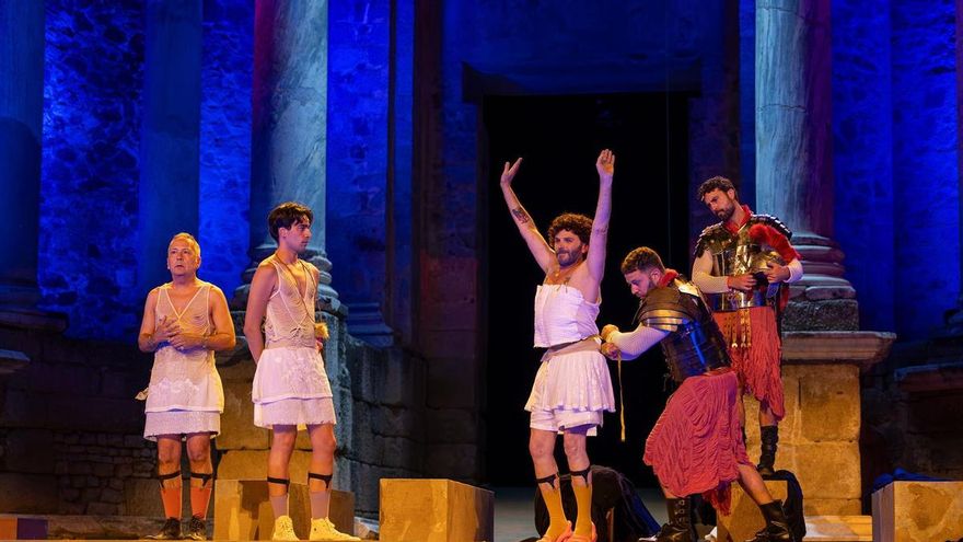 Fernando Tejero se lleva las risas de un Teatro Romano lleno en su debut en el Festival de Mérida