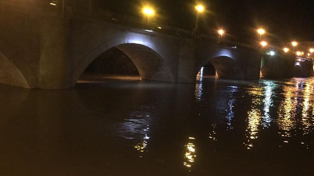 Alerta por posibles crecidas súbitas en barrancos y cauces en cualquier punto del Ebro