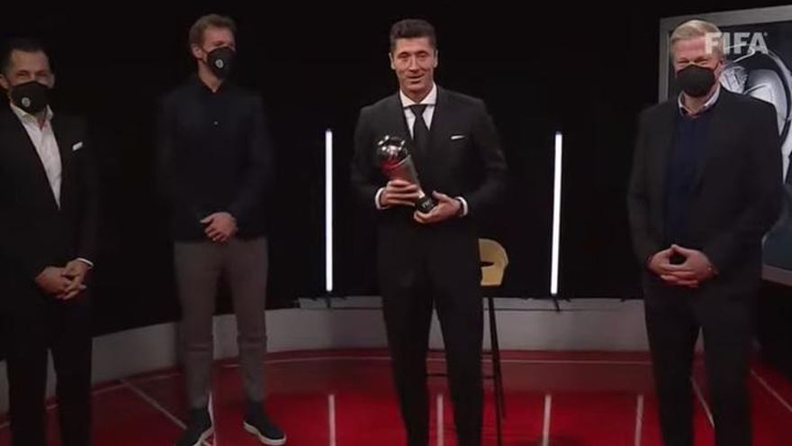 Messi se quedó sin el premio "The Best", que fue para Lewandowski, y Lamela ganó por el mejor gol del año