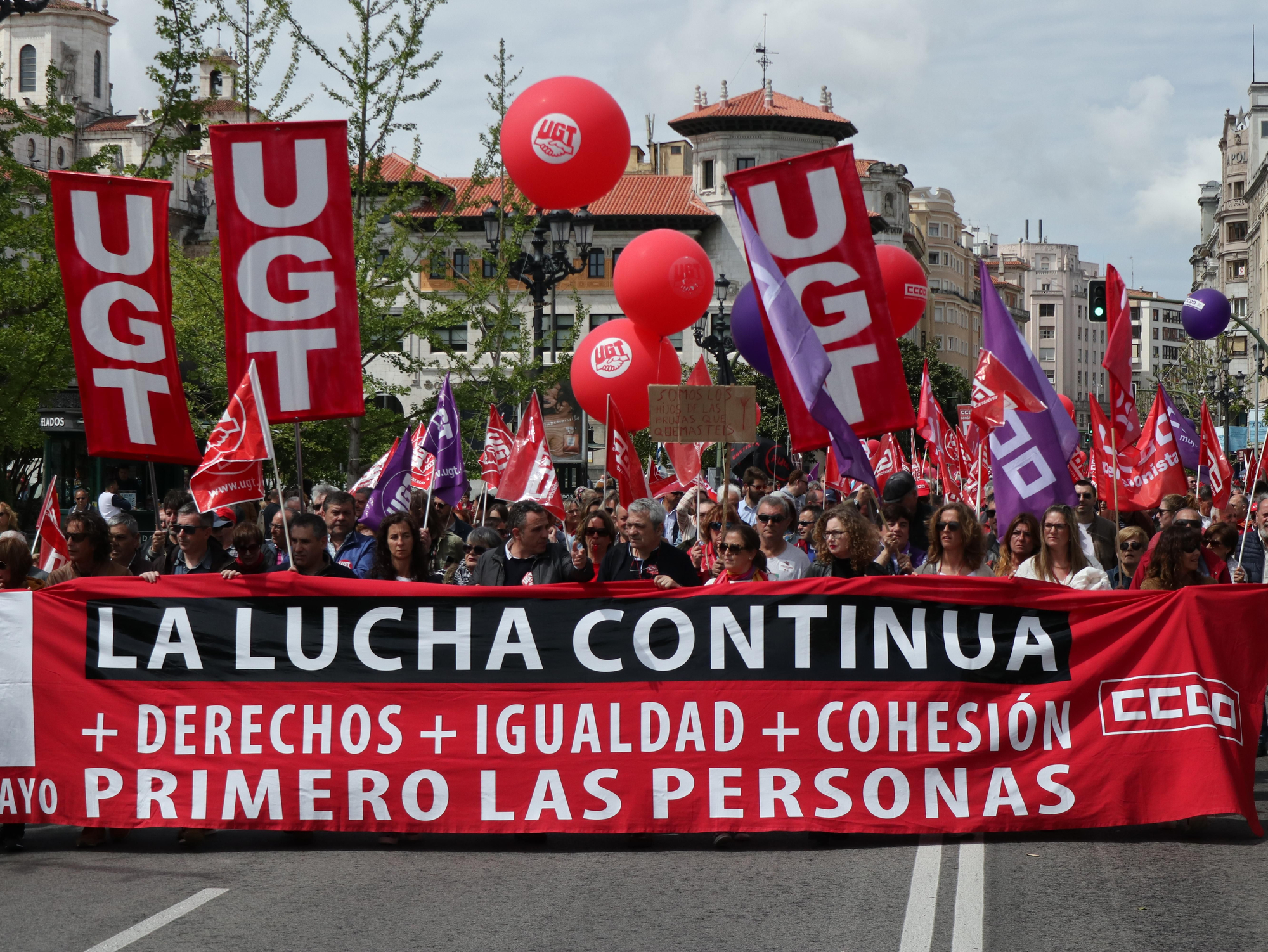 Manifestación en Santander del Primero de Mayo. | ANDRÉS HERMOSA