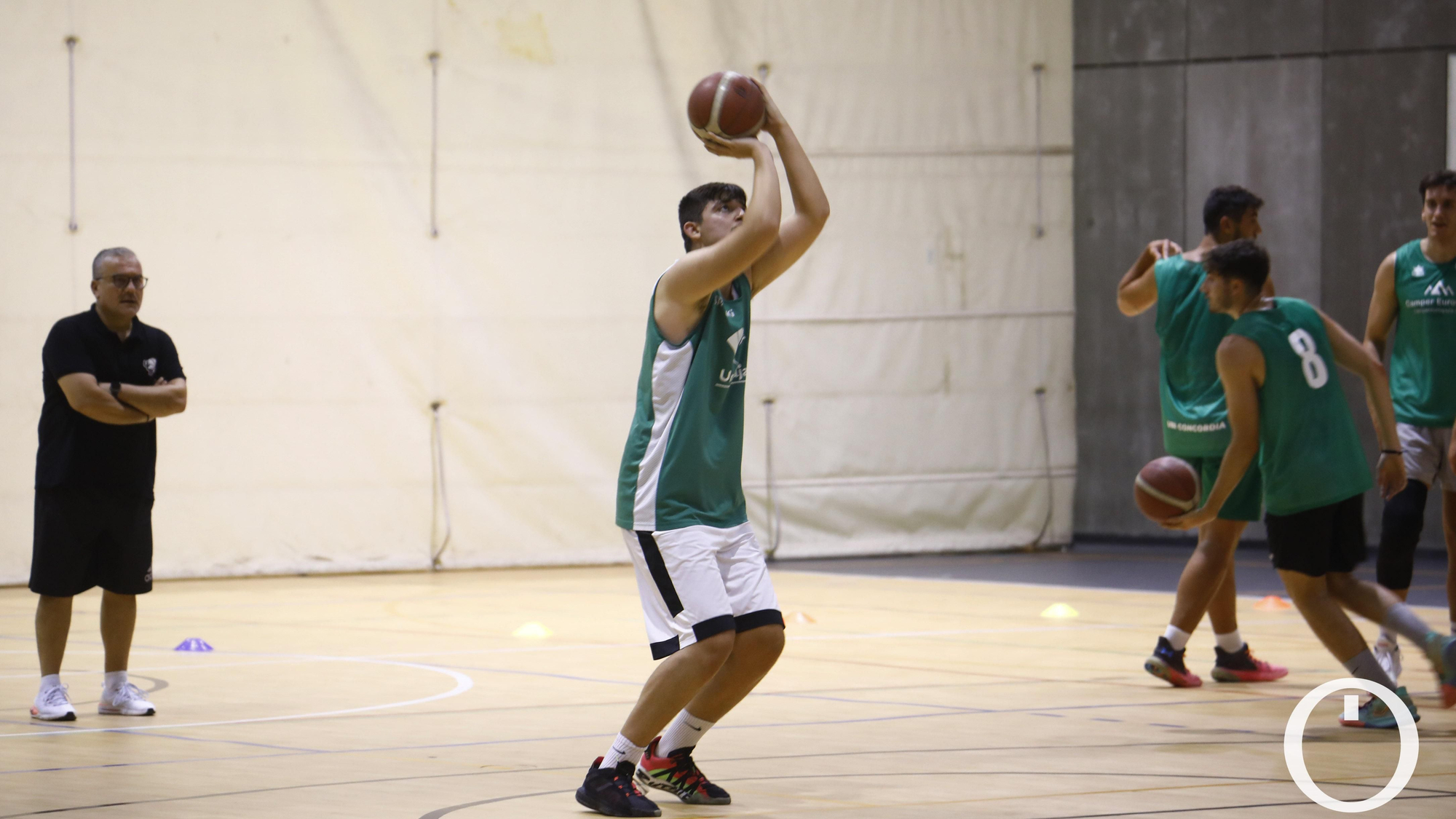 Entrenamiento UCB Baloncesto