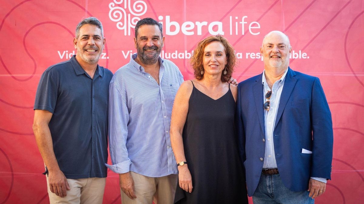 Pablo Gallart, izquierda, con la cúpula de Ribera Salud hasta que los franceses destituyeron a De Rosa y a Elisa Tarazona.