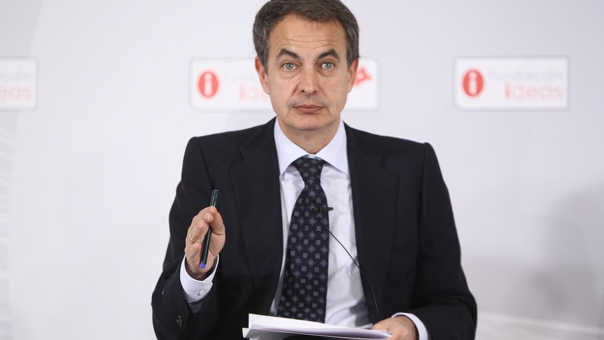 Zapatero asegura que dio la cara contra la crisis y que la austeridad "era inevitable"
