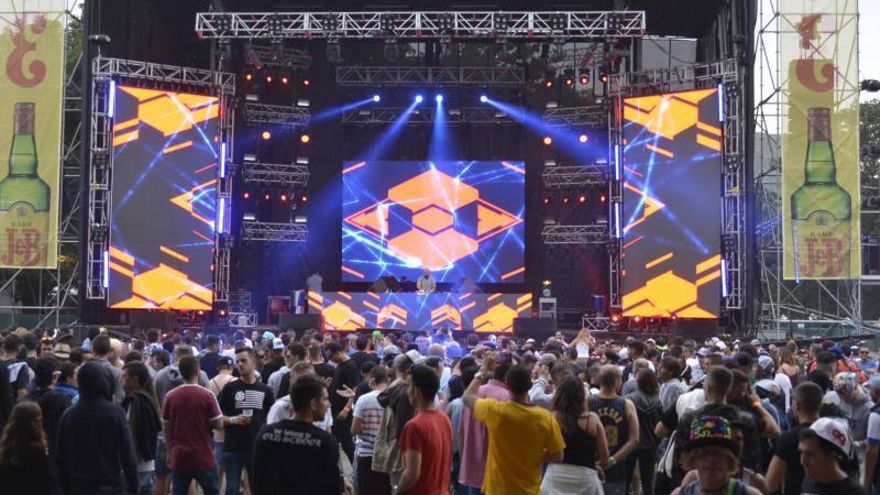 Asturias se prepara para 'acoger' a más de 115.000 personas en los festivales musicales del Aquasella y Riverland