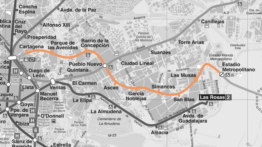 La línea 7 de Metro de Madrid hace aguas la tarde del estreno en Champions del Atlético en el Metropolitano