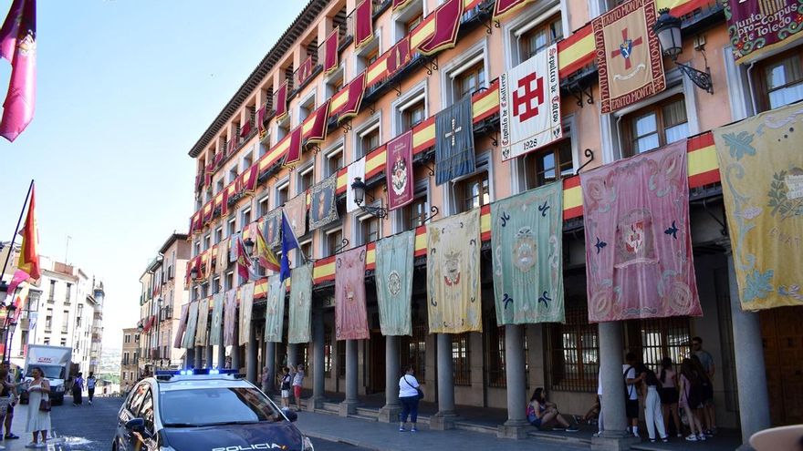 Bono, Margarita Robles o el maestro Joao, entre los más de 200 invitados al Corpus de Toledo 2024
