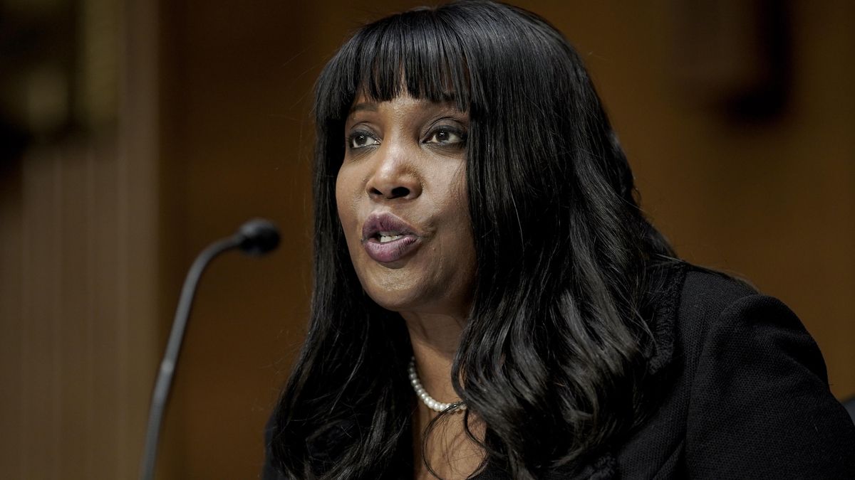 El Supremo de EEUU tumba los intentos de Trump de destituir a la gobernadora de la Fed Lisa Cook mientras su caso siga abierto