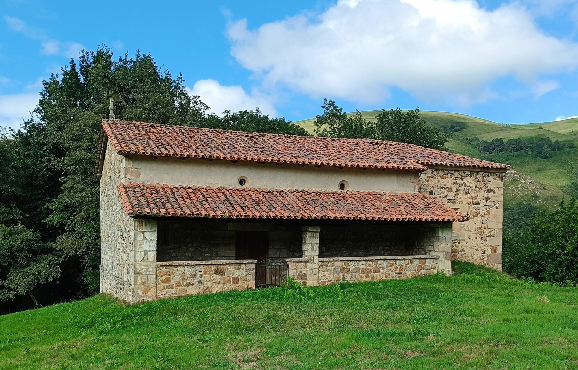 Ermita de San Fructuoso.