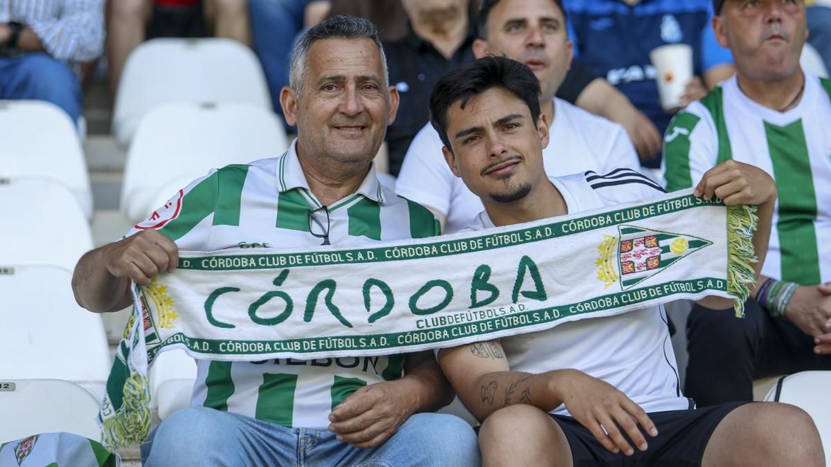 Grada Blanquiverde del Córdoba CF - Sporting de Gijón