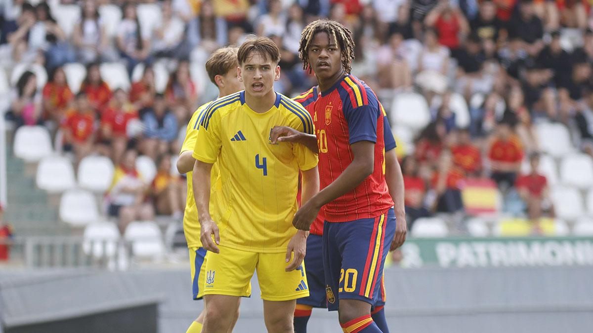 Las imágenes del partido España - Ucrania Sub 17 en El Arcángel