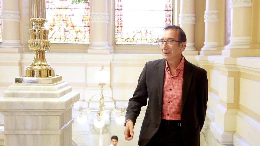 Premio de la Crítica para el poeta zamorano Tomás Sánchez Santiago con un libro de la editorial leonesa Eolas