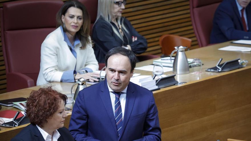 El dosier contra Llorca escarba en las empresas de la vicepresidenta de las Corts y del abogado de la familia del presidente