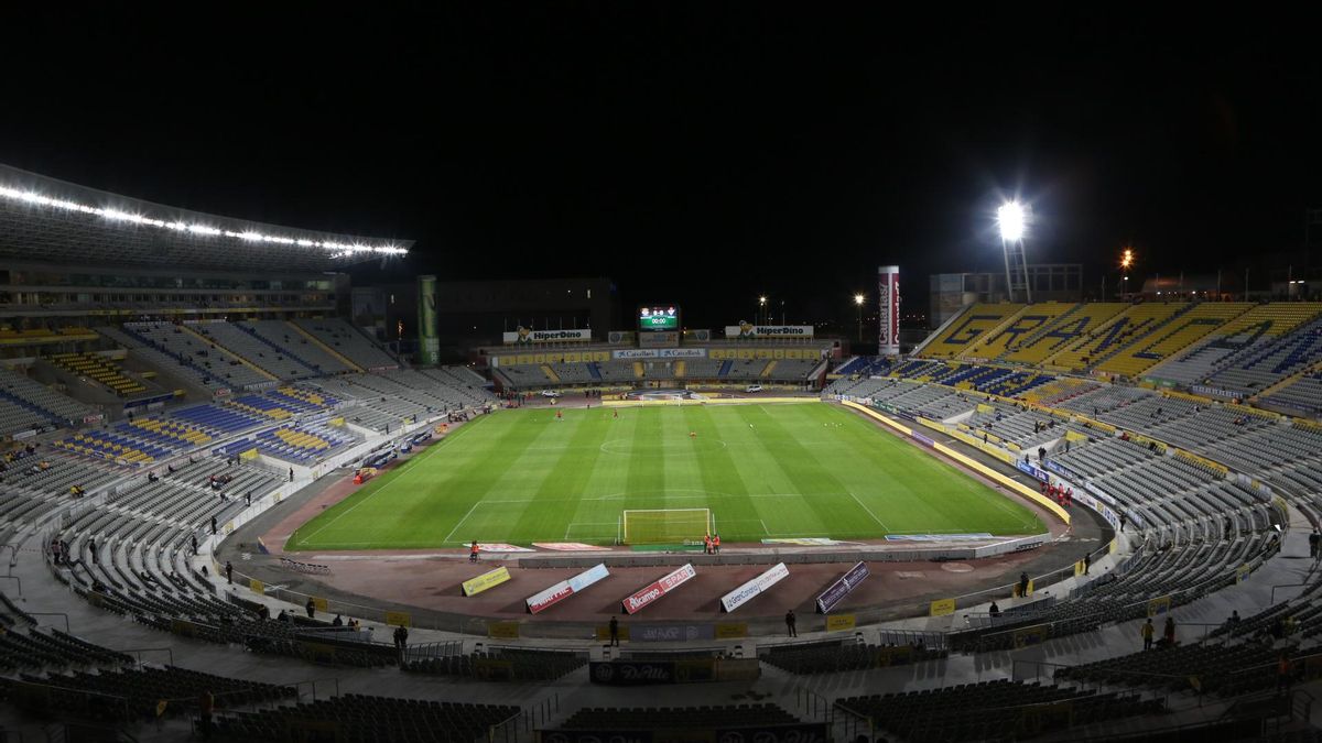 Imágenes del partido de vuelta de la Copa del Rey entre la UD Las Palmas y el Eibar en el Estadio de Gran Canaria.