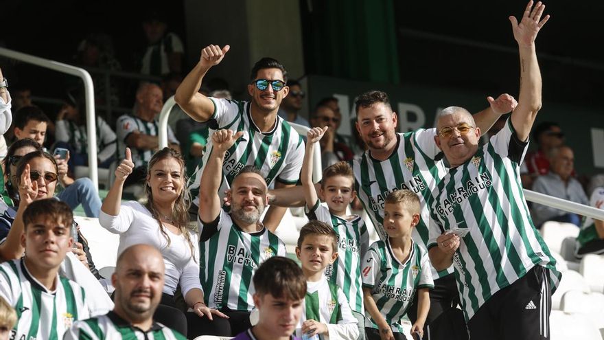 Grada Blanquiverde del Córdoba CF - AD Ceuta FC