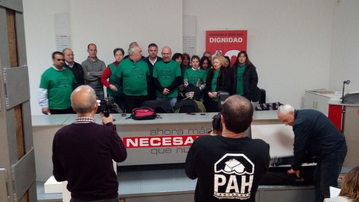 La PAH pone en marcha una campaña de reclamación masiva de cláusulas abusivas