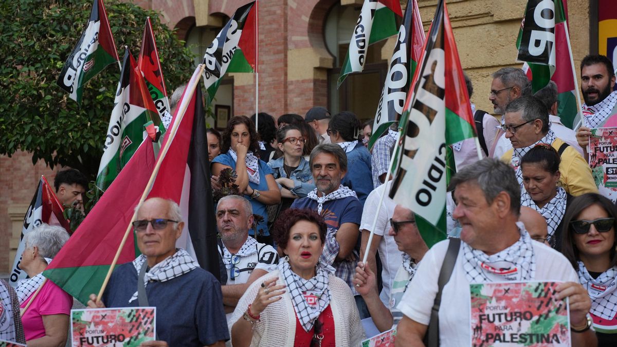 Concentración en el Rectorado