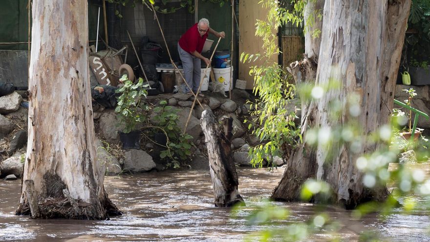 Therese azota Canarias: vientos huracanados, desprendimientos, desalojos y alerta por inundaciones