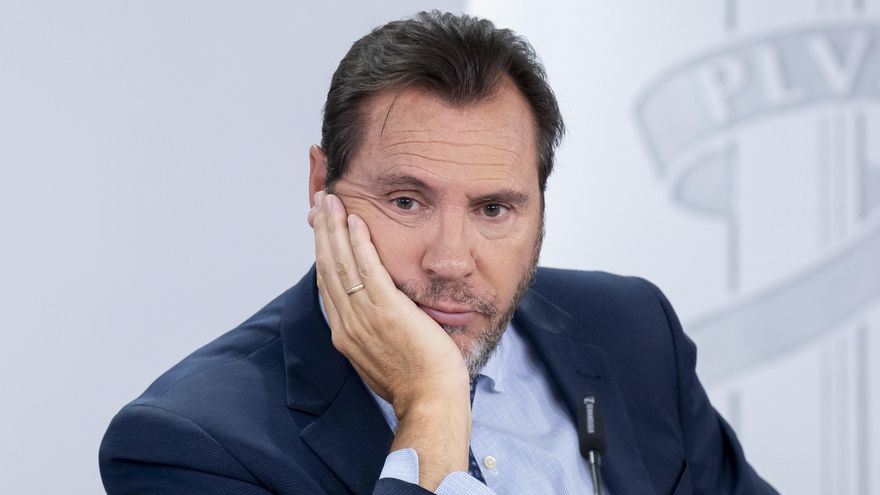 El ministro de Transportes y Movilidad Sostenible, Óscar Puente, durante la rueda de prensa posterior al Consejo de Ministros.