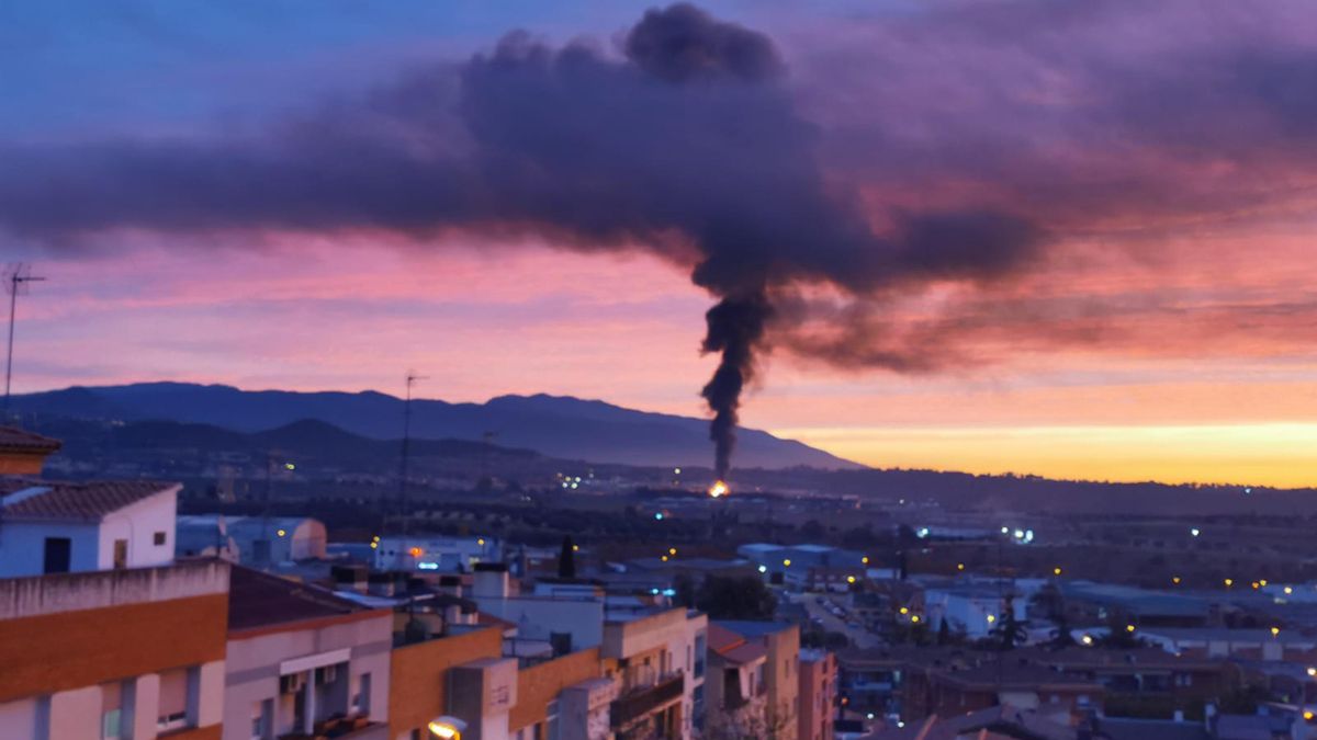 Incendio en Caldes de Montbui (Barcelona)