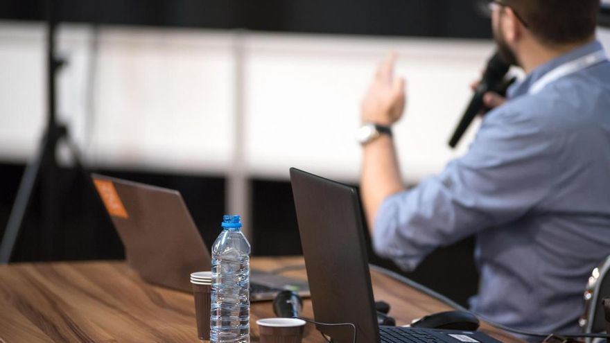 La Junta convoca por primera vez 20 plazas de auxiliares de conversación para ciclos formativos bilingües de FP