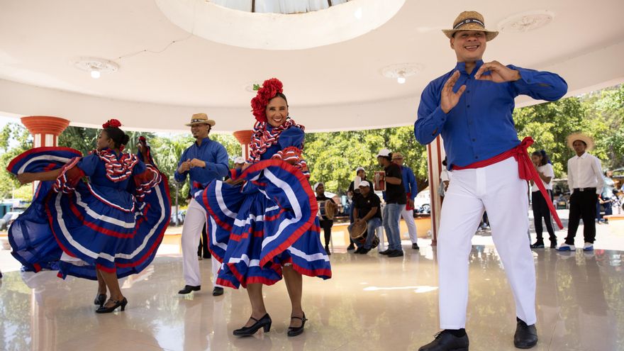 R.Dominicana apuesta por turismo y tierras raras para el desarrollo de regiones deprimidas