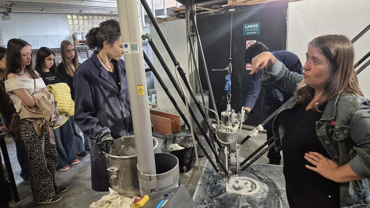 La Universidad de Cantabria celebra el Día Mundial de los Océanos con una visita al laboratorio de impresión 3D de arrecifes de Caminos