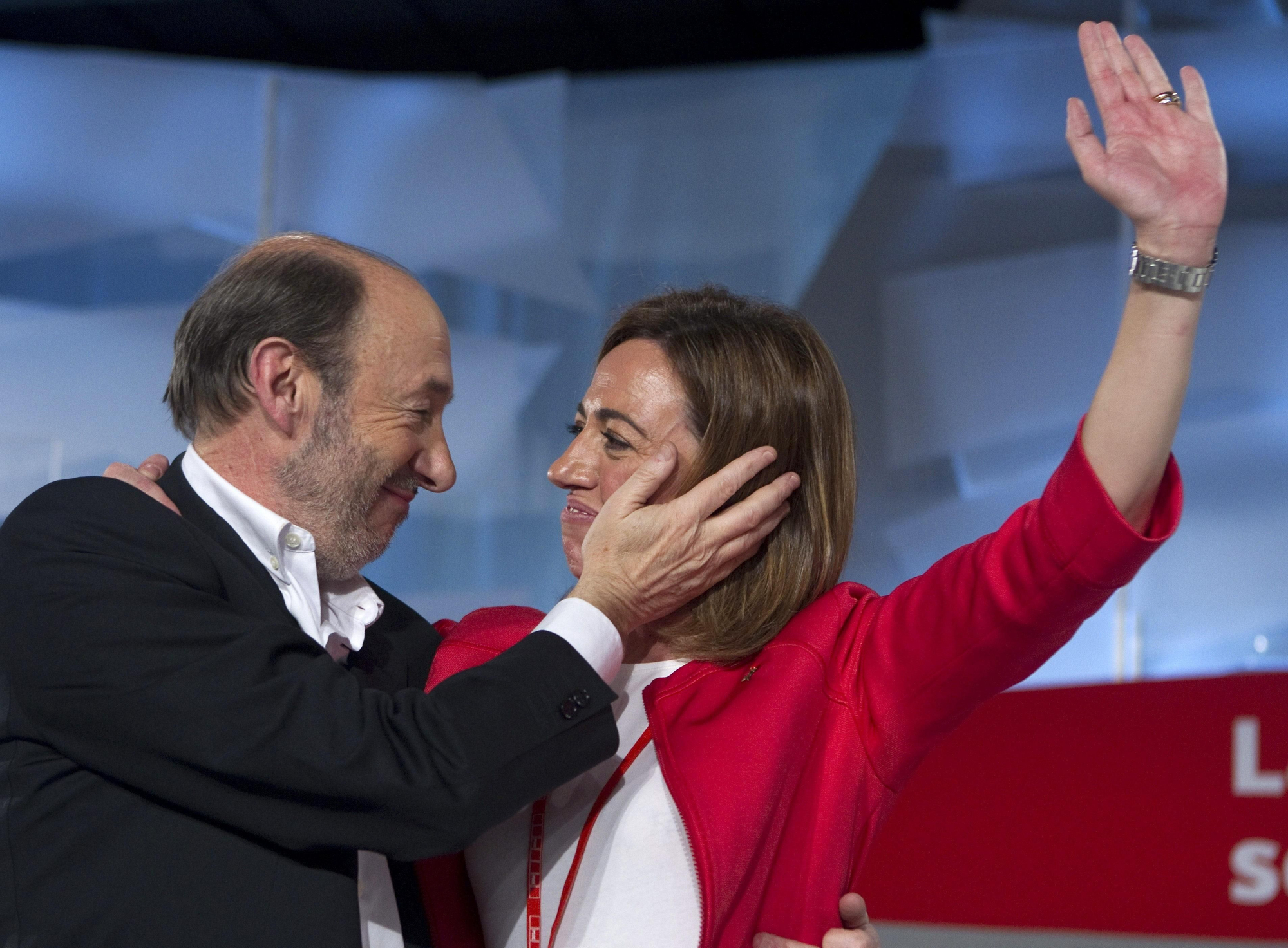 Alfredo Pérez Rubalcaba y Carme Chacón durante el Congreso del PSOE en el que Rubalcaba fue elegido secretario general