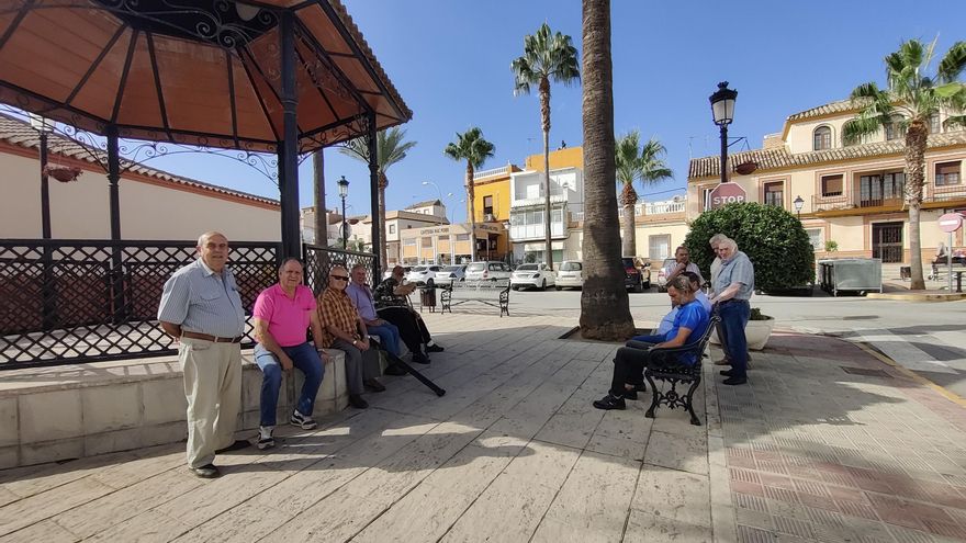 El Palmar de Troya, el municipio más pobre de España es joven, agrícola y "muy trabajador"