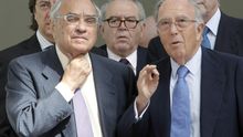 Rodolfo Martin Villa, Eduardo Serra y Marcelino Oreja en Valencia. EFE/ Juan Carlos Cárdenas