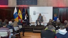 Ignacio Escolar entrevista al presidente del Gobierno de Canarias.